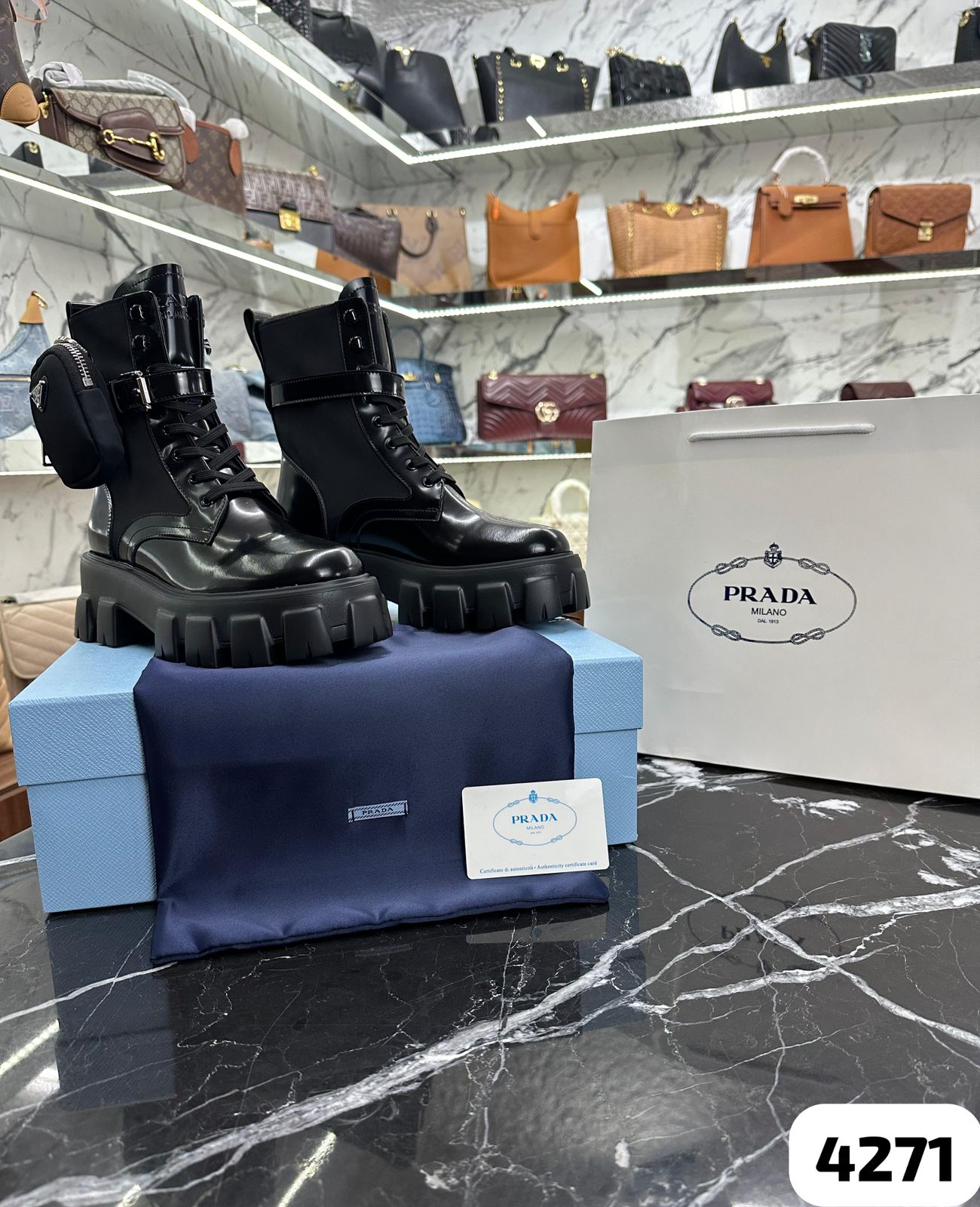 BOTAS PRADA