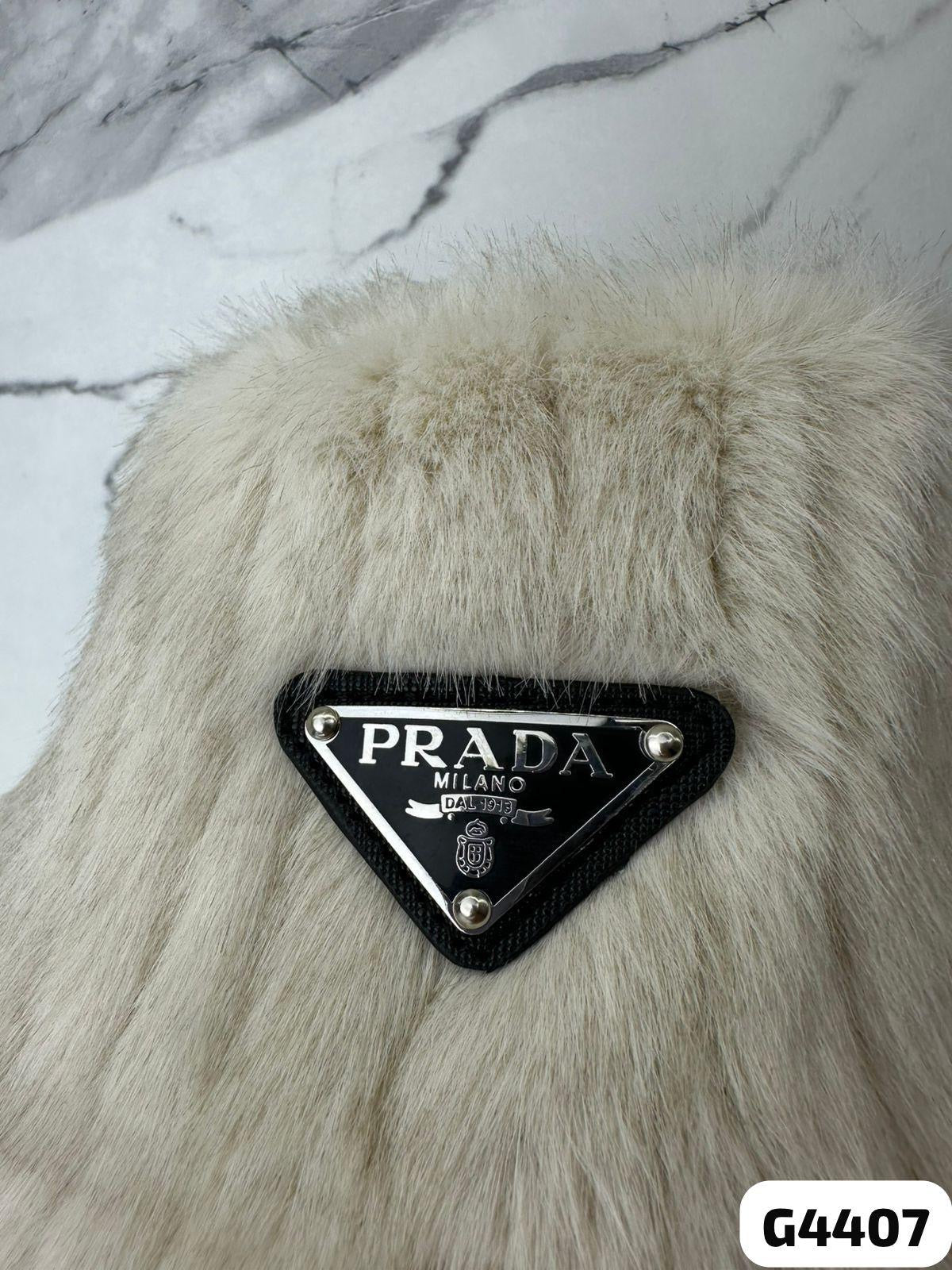 GORRO PRADA