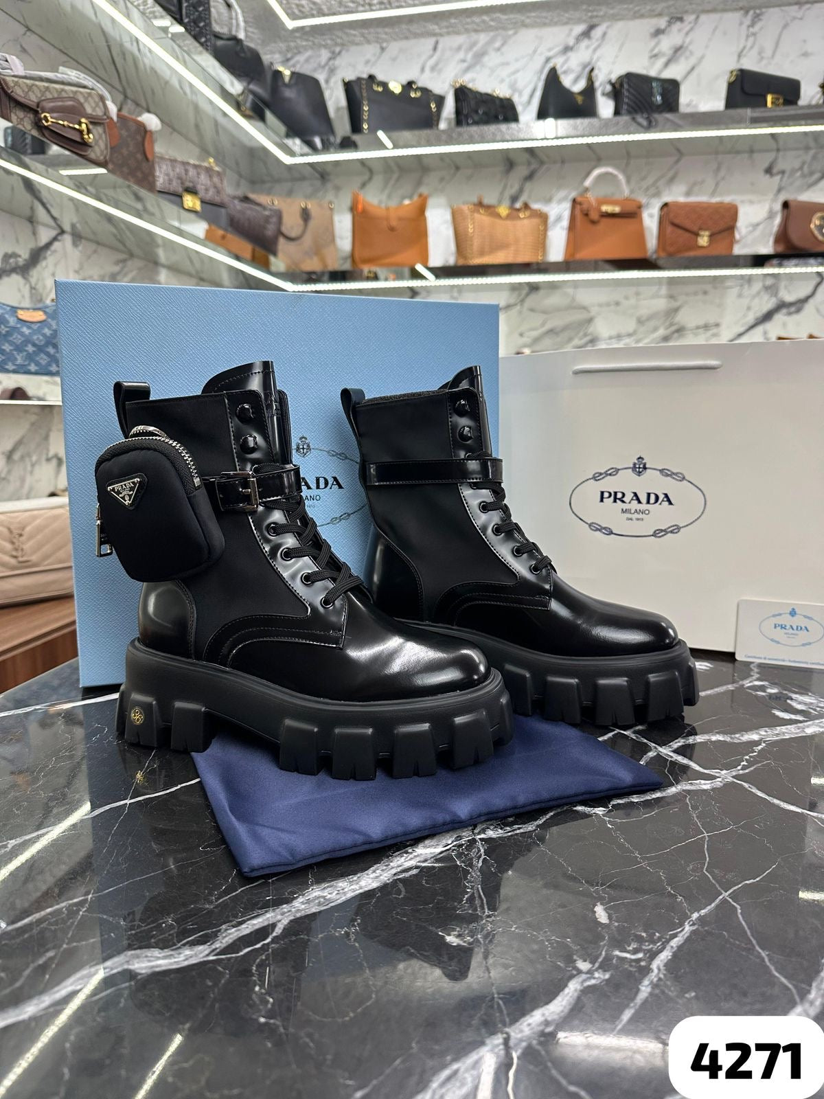 BOTAS PRADA