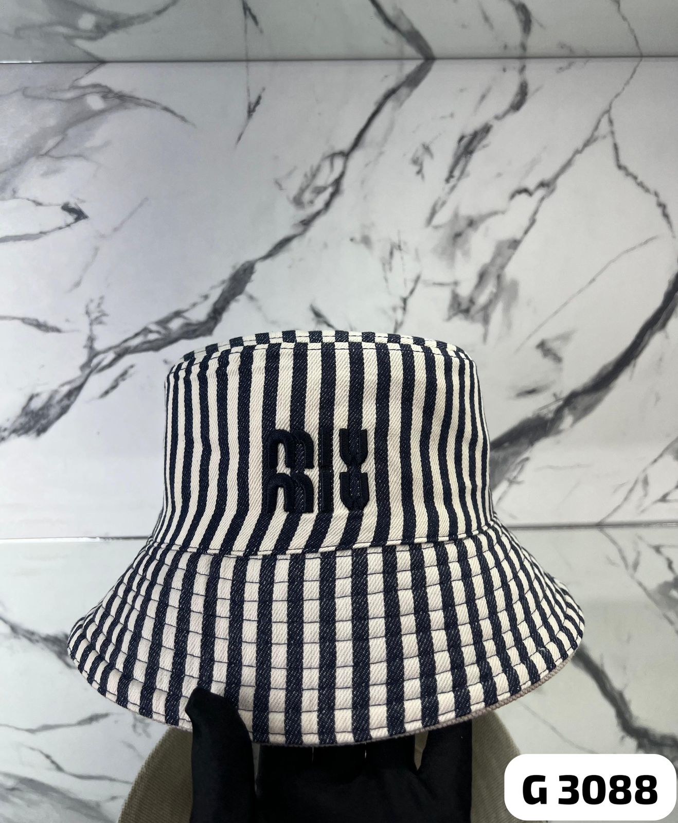 BUCKET MIU MIU