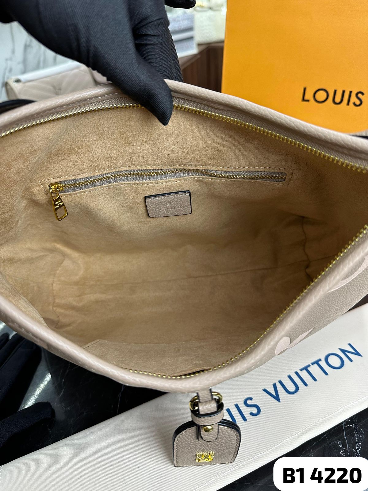 BOLSO LV