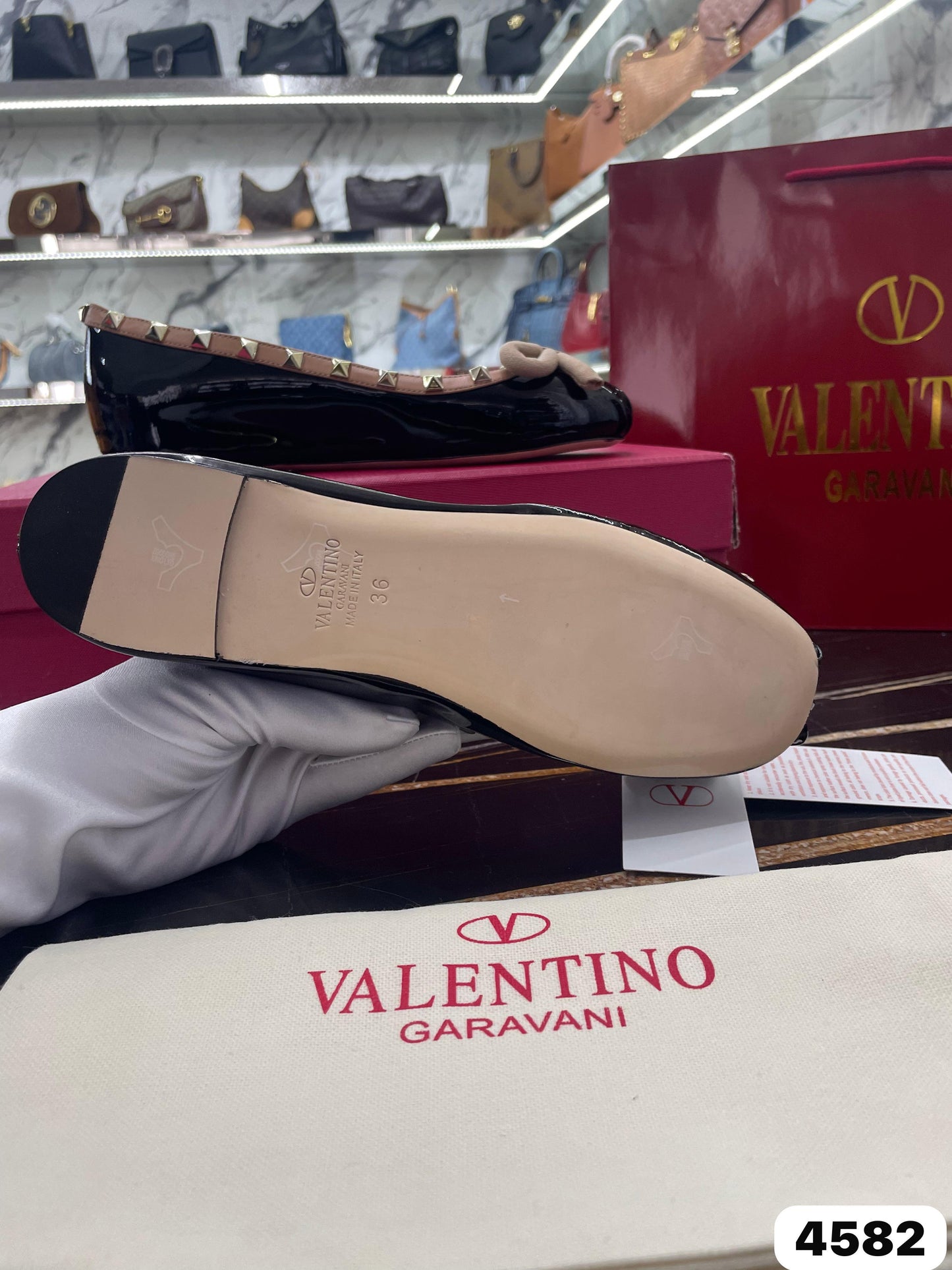 ZAPATILLA VALENTINO