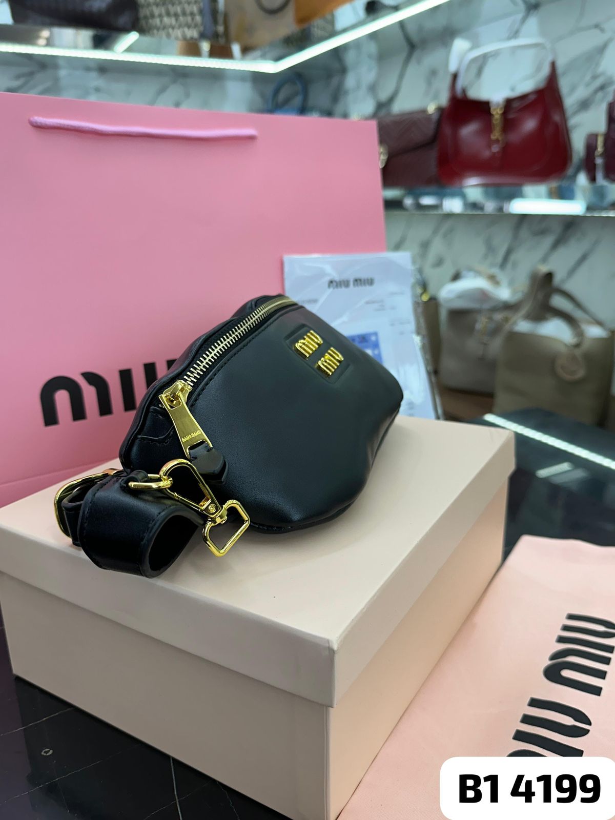 BOLSO MIU MIU