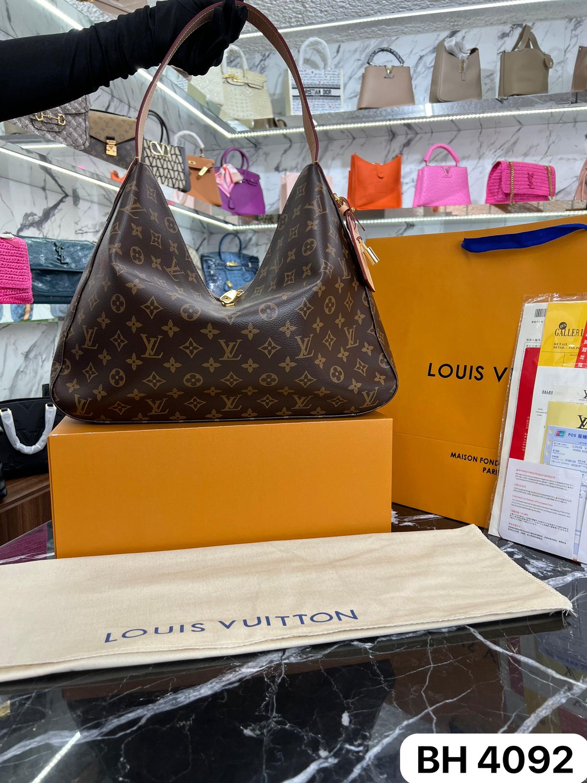 BOLSO LV SLOUCHY MM