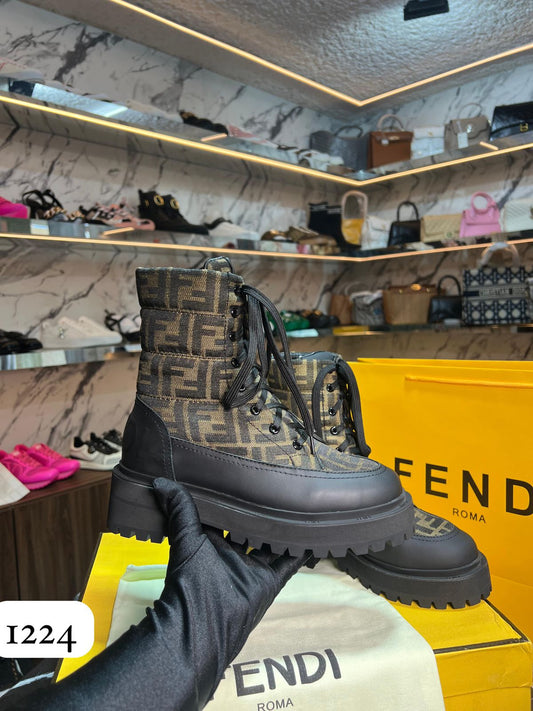 BOTAS FENDI